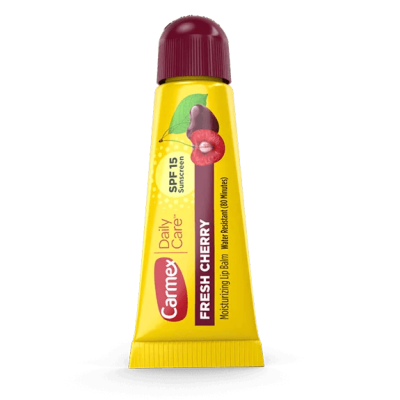 Бальзам для губ Carmex с ароматом вишни в тубе Carmex Fresh Cherry