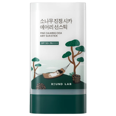 Солнцезащитный стик с сосной и центеллой для проблемной кожи Round Lab SPF50+ PA++++ Pine Calming Cica Airy Sunstick, 19 г.